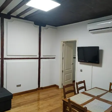 Patio De La Plata *